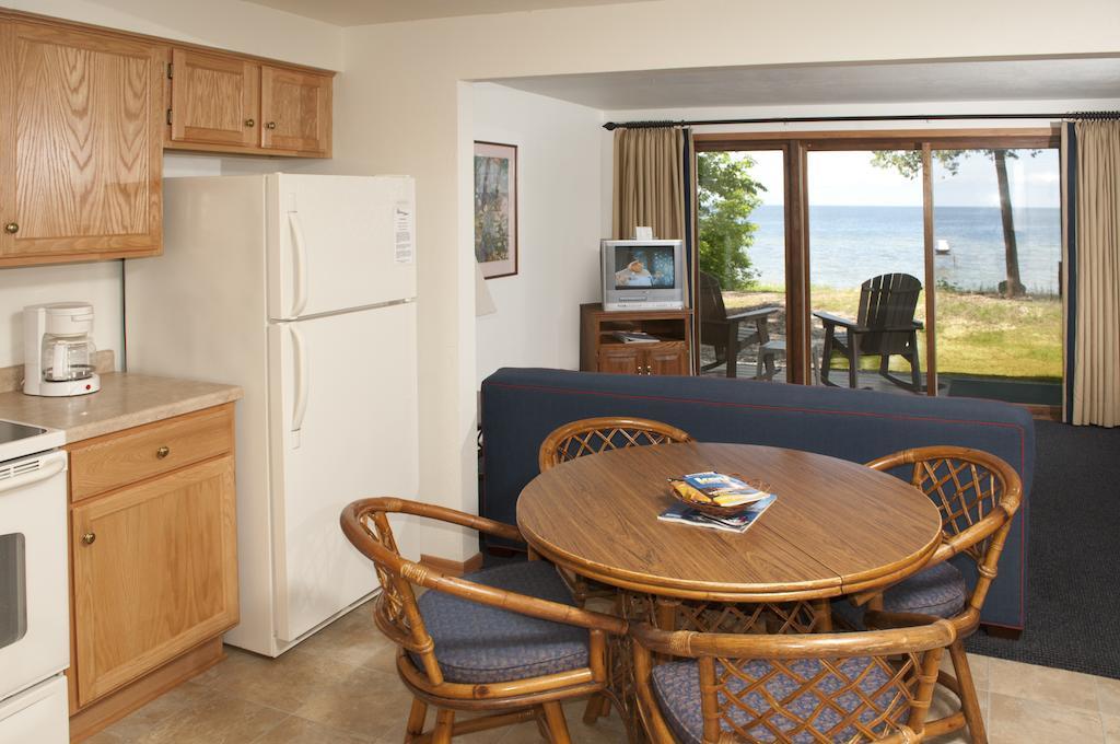 The Shallows Resort Egg Harbor Buitenkant foto
